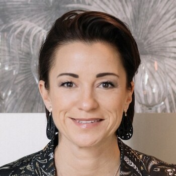 Sofia Vrecar, Inhaberin des Interior-Design-Studios Daunenspiel in Wien